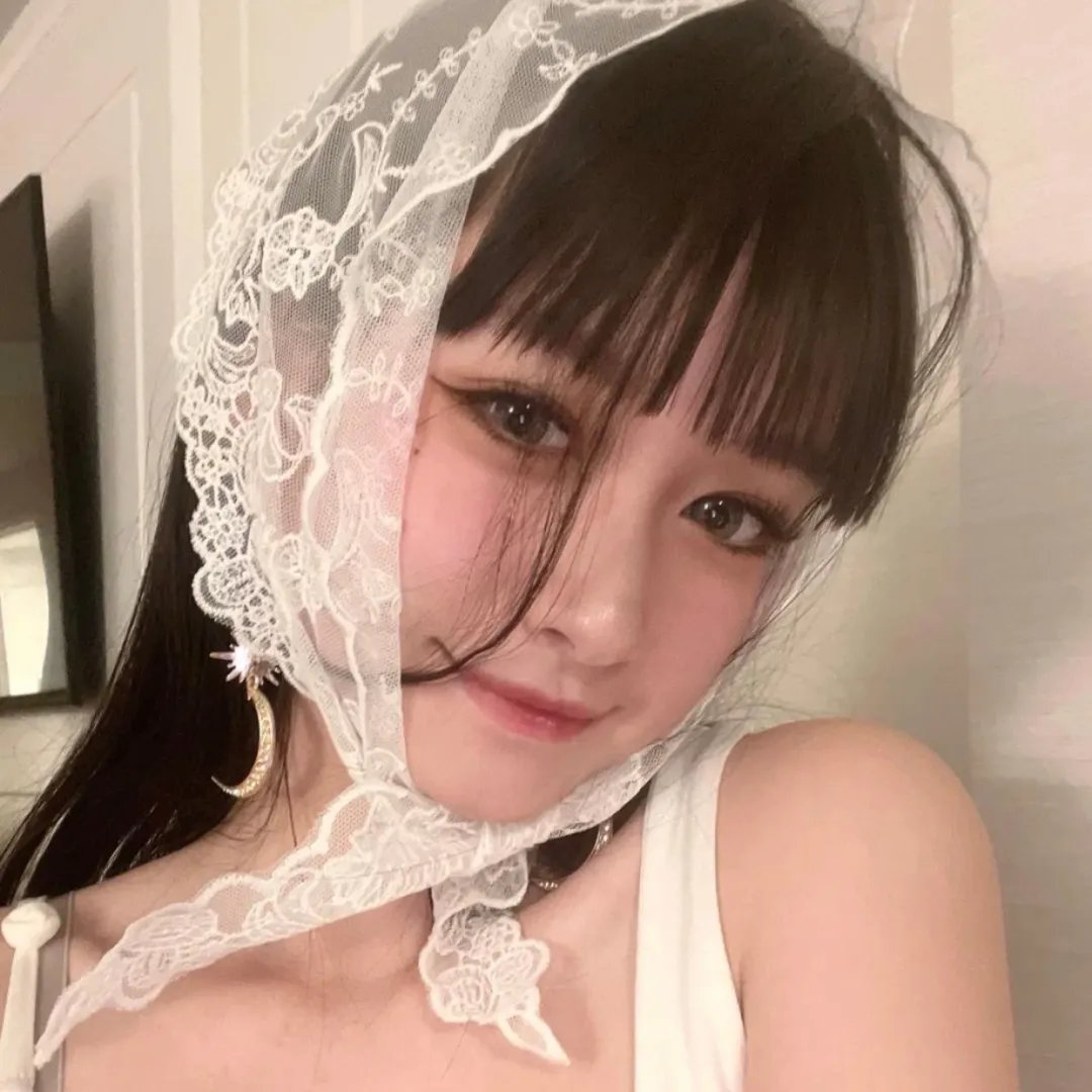 远看是蔚蓝的春天
